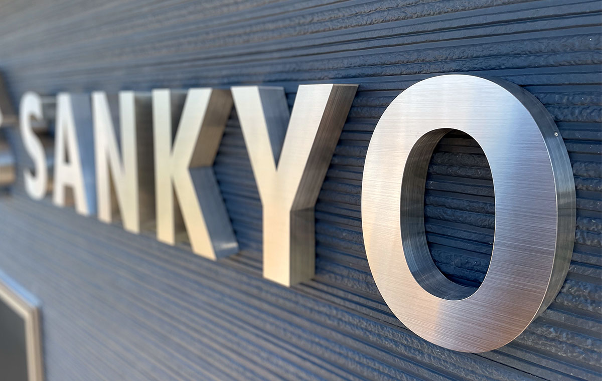 ステンレス箱文字看板